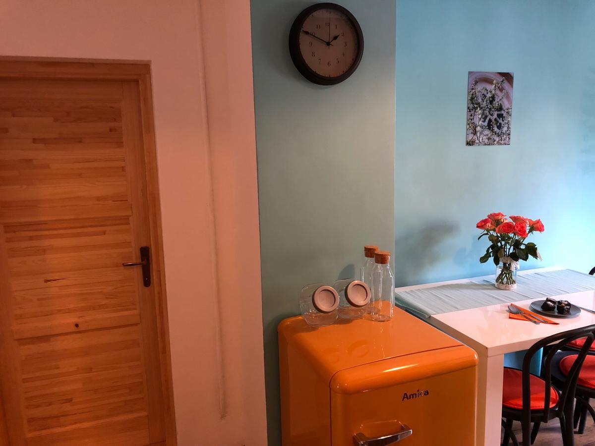 סולנוק Tulipan Villa Panzio מראה חיצוני תמונה